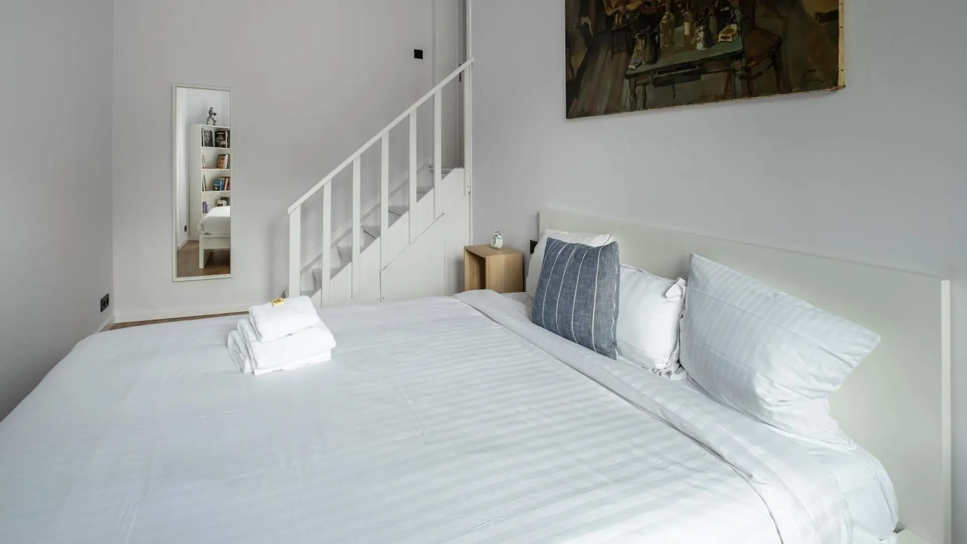Apartment Brussels Toison D'Or Residence